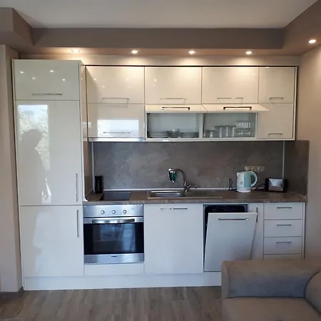 Luxury Adelle * Varna